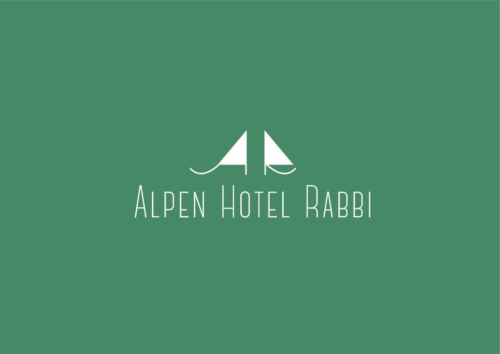 Alpen Hotel Rabbi Exterior photo